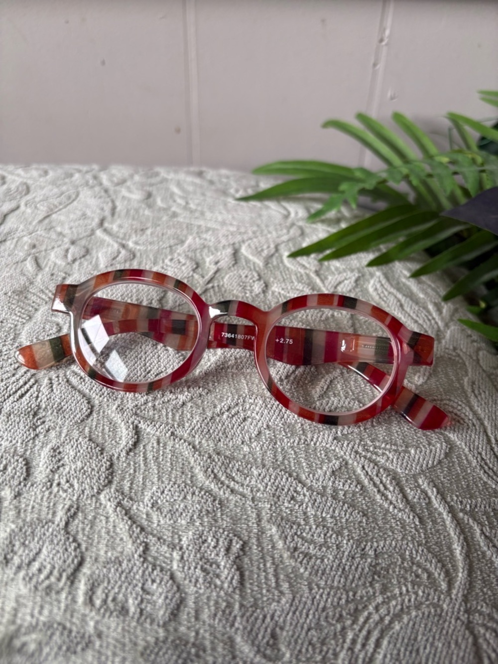 Eyeglasses